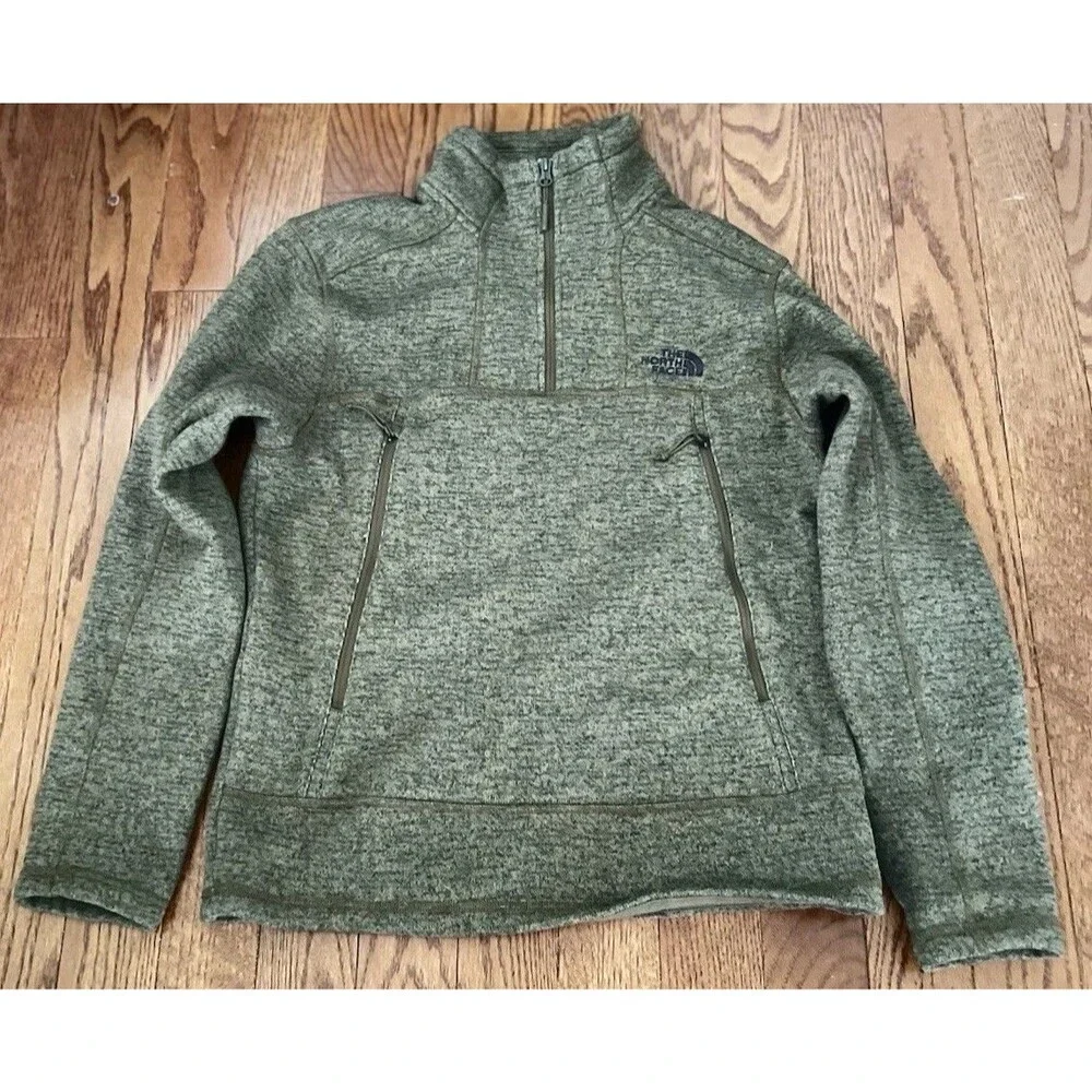 The North Face Mens M Heather Gray 1/4 Zip Fleece Pullover Mock Neck Sweatshirt